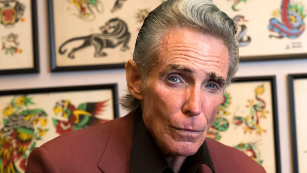 Mark Mahoney, Maestro Tato Hitam-Abu yang Mengubah Wajah Seni Tato Modern