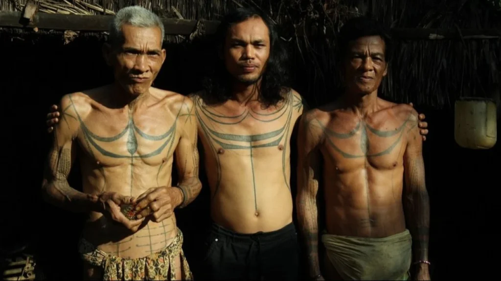 Capilli Tupou: Seniman Ten Tigers Tattoo yang Menggabungkan Warisan Polinesia dalam Gaya Tradisional