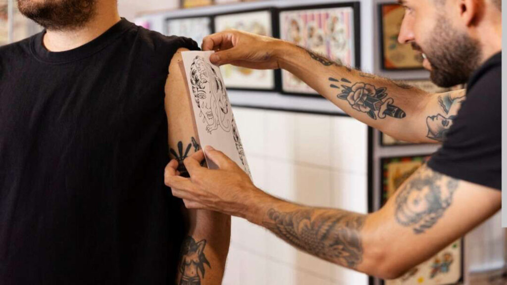 Evaldas Gulbinas, Seniman Tato dengan Gaya Visual Kuat dan Identitas Personal